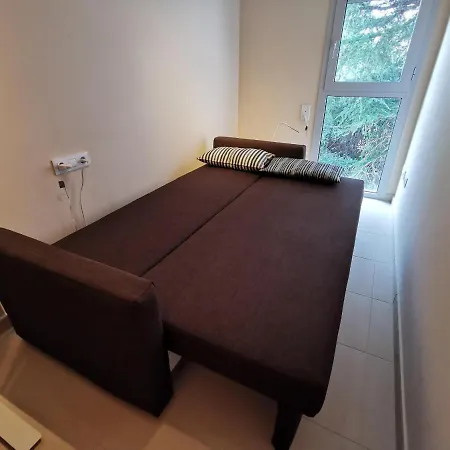 Llanca Apt 1 Edifici Canigo * Llança